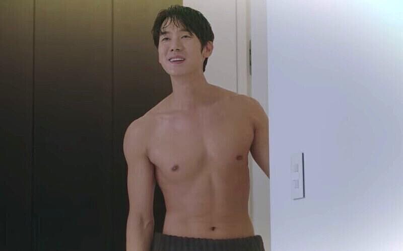 柳演錫拿下健身教練評比身材第5名