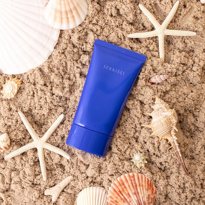 雪肌精漾活UV雙重防禦凝膠SPF50+/PA++++防水型70g，NT580。