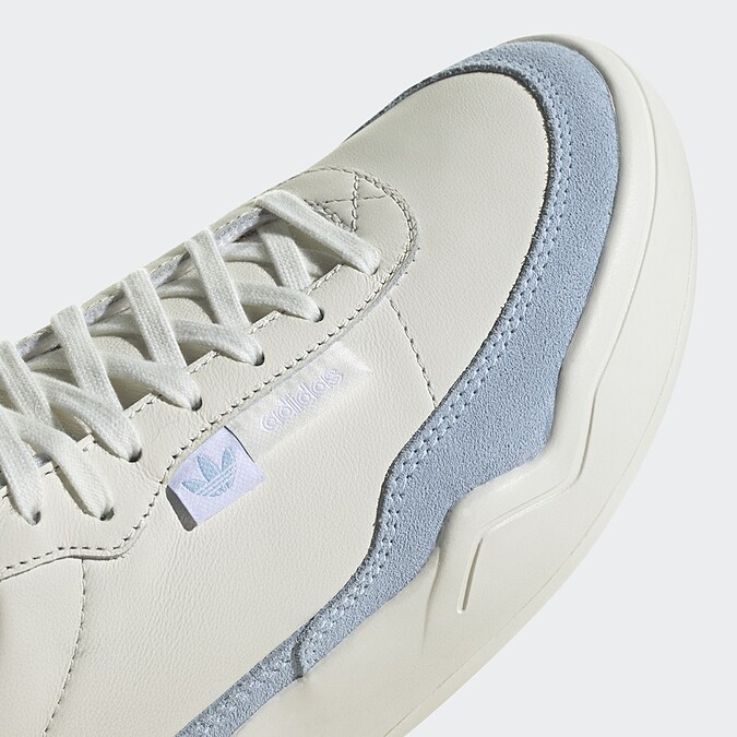 NEW HER COURT，NT 3,690