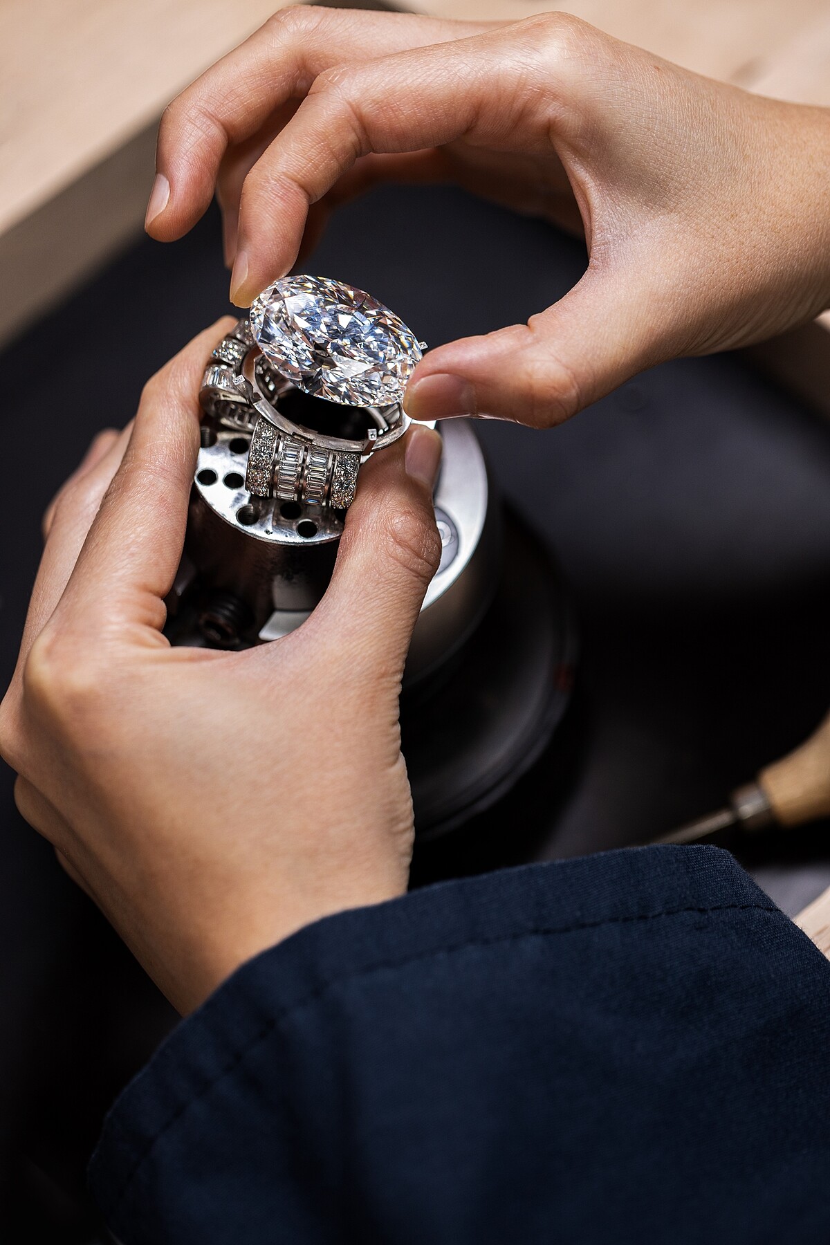 帝國鑽石高級珠寶項鍊工藝圖