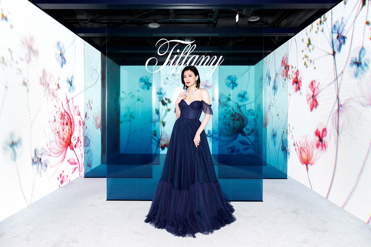 賈靜雯出席Tiffany 2022自然綺想高級珠寶展