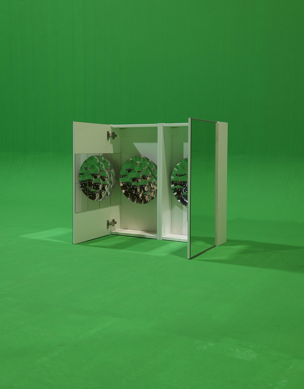 《女王的化妝櫃》