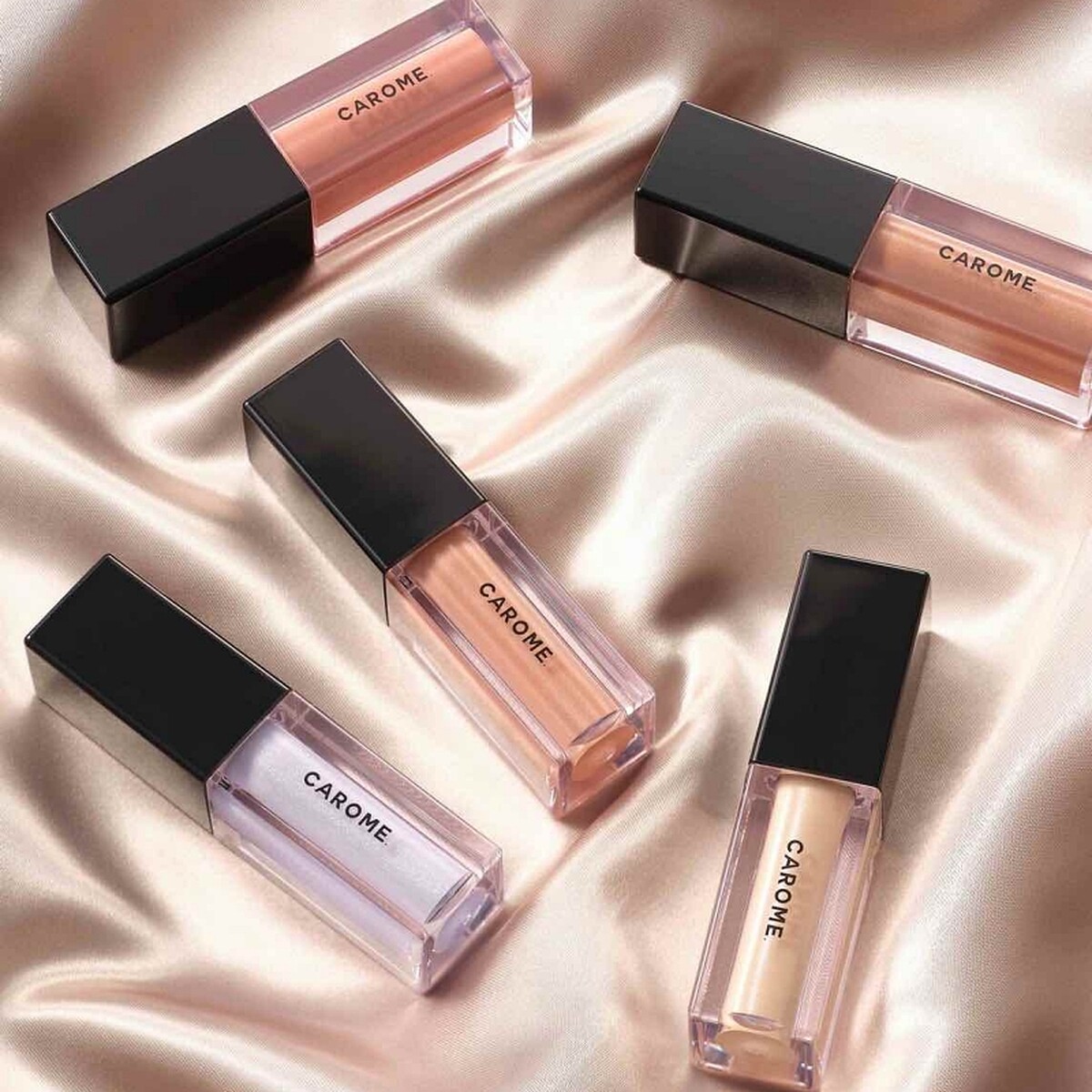 CAROME.絕對顯色眼影蜜情境。