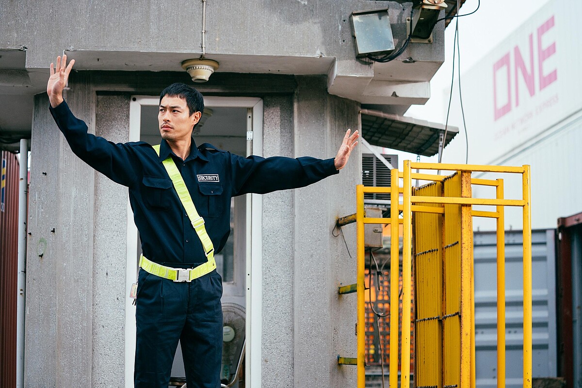 ▲▼楊祐寧在劇中扮小丑卻討厭小孩，劇中卡司陣容堅強。（圖／CATCHPLAY+提供）