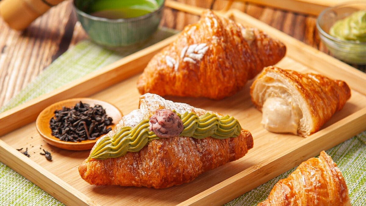 八月堂宇治抹茶與烏龍茶可頌期間限定開賣！加碼推買五送二優惠