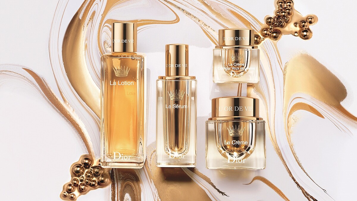 「迪奧生命之源金萃系列」以依肯酒莊傳奇成份，獻上奢華保養之最！ 