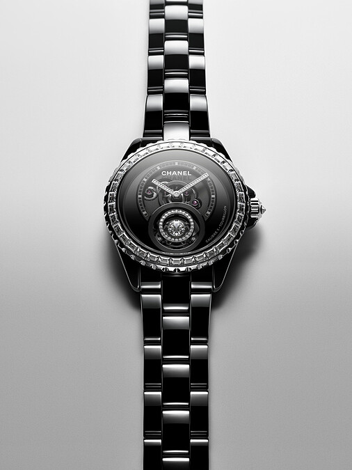 Chanel新錶：J12鑽石陀飛輪手錶
