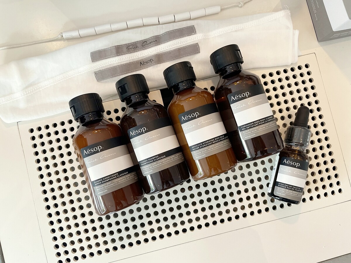 Aesop & Rick Owens 旅行組 NT5,300