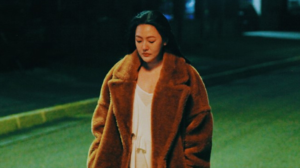 小S徐熙娣elephant DEE新歌〈欠揍的你〉上線！寫給已逝父親：「我好想你，隨時隨地。」