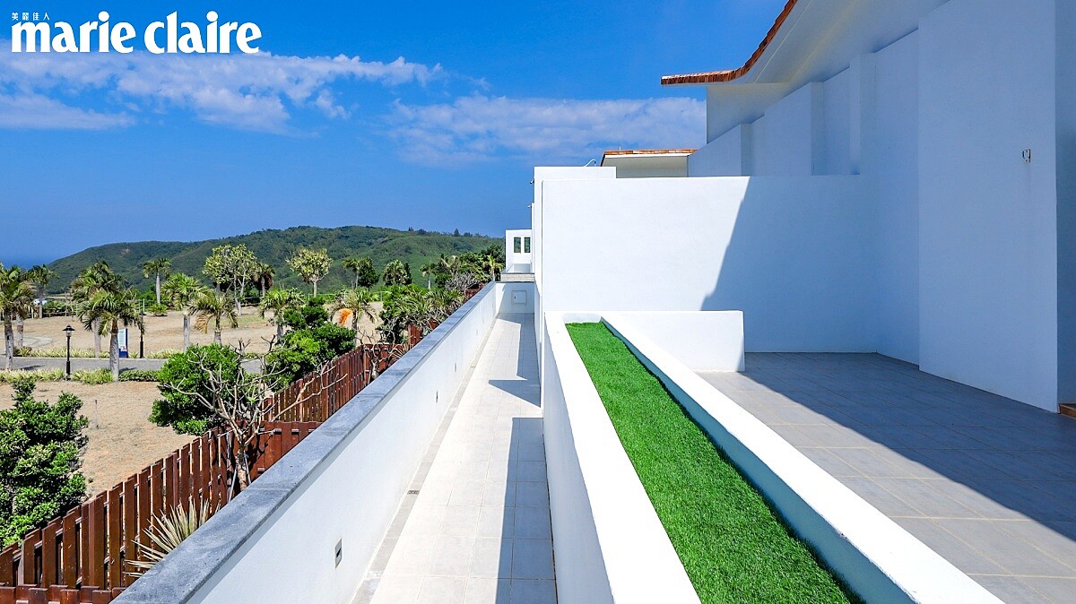 嵐翎白砂渡假莊園建築以純白極簡風格為主