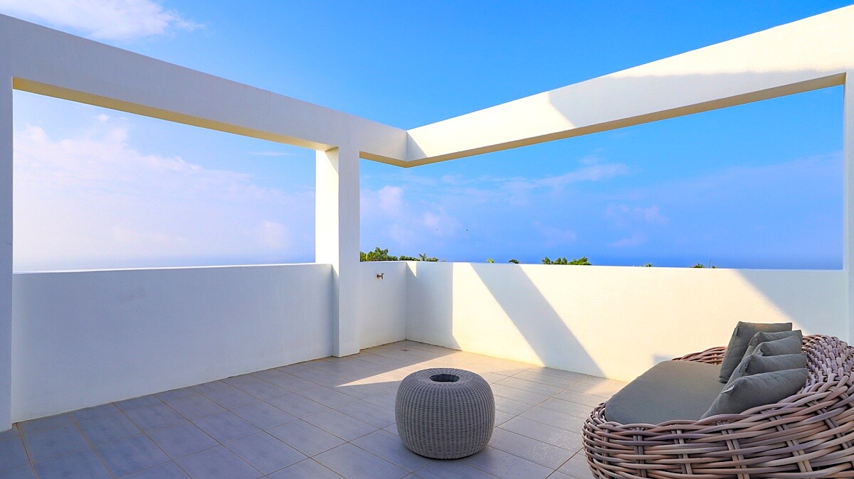 豪華家庭房露台能遠眺無敵海景