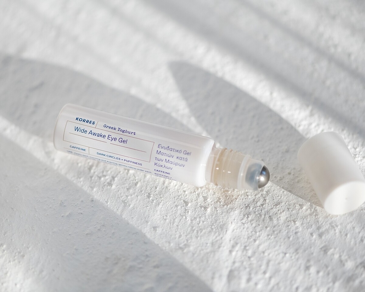 KORRES希臘優格亮眼精粹15ml，NT990。