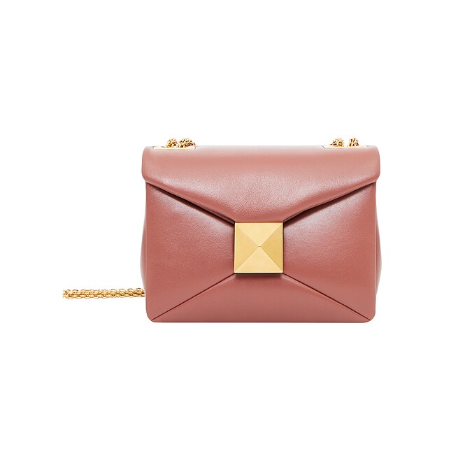 小羊皮鍊帶包，NT 94,500