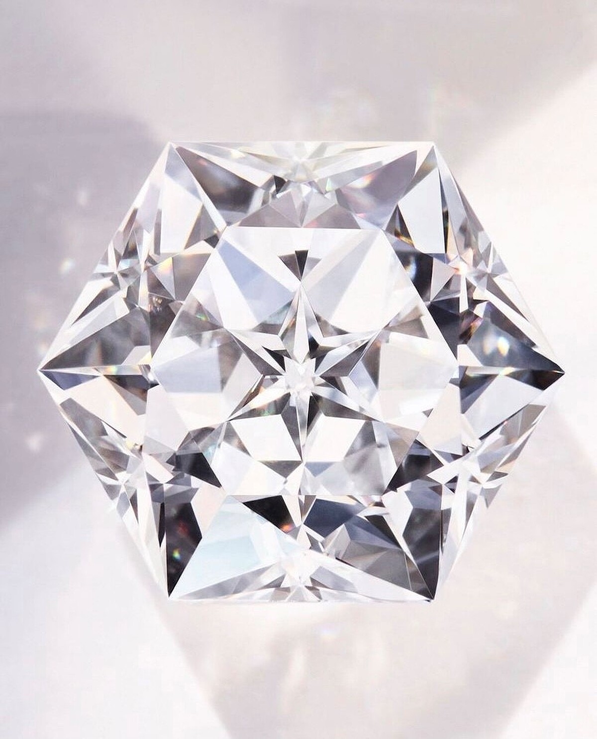 孫藝珍婚紗+婚禮的珠寶耳環行頭來自Chaumet