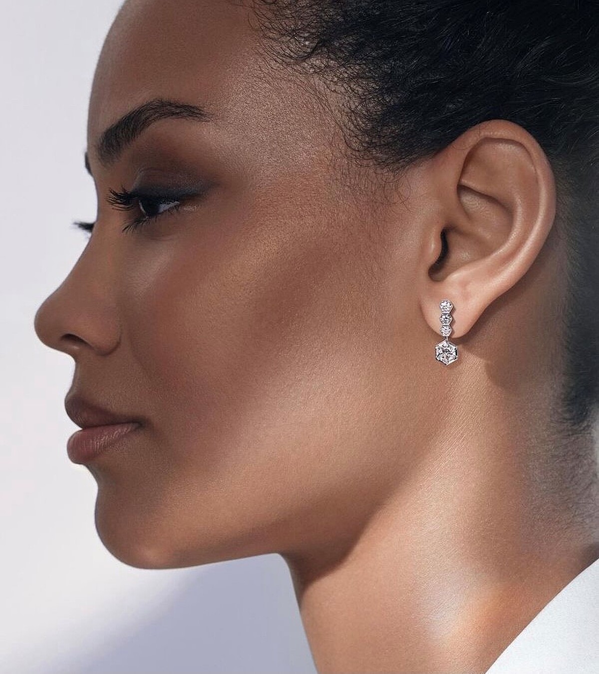 孫藝珍婚紗+婚禮的珠寶耳環行頭來自Chaumet