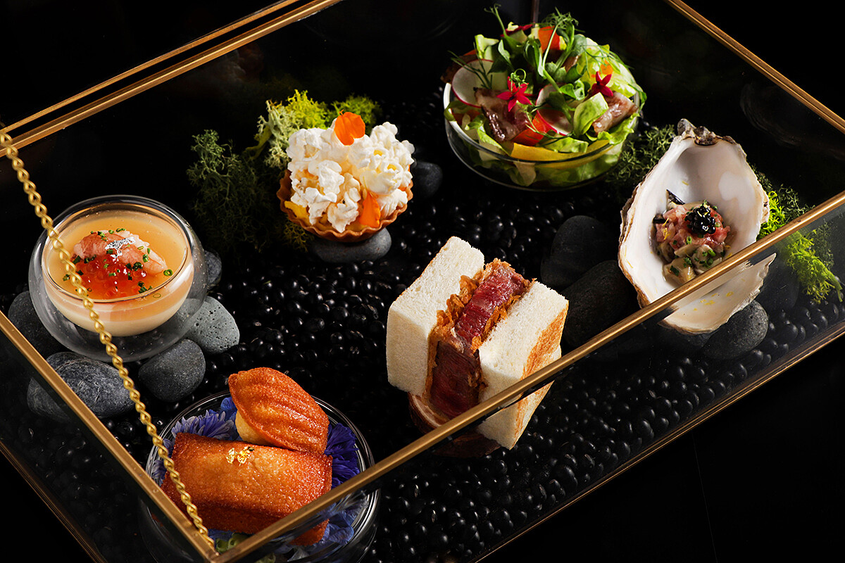 提供全台首創的和牛下午茶「近江牛珠寶盒」。