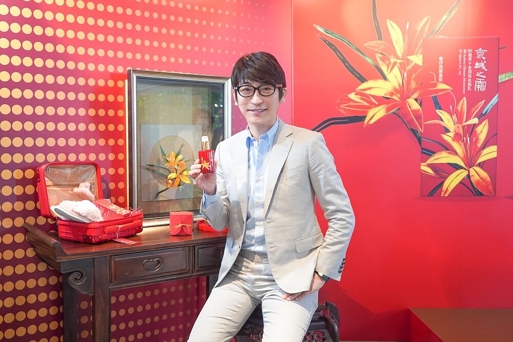 五度獻身公益,牛爾善捐百萬守護受暴婦幼。