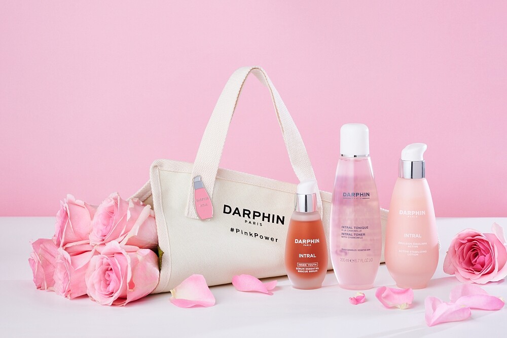 DARPHIN朵法2022母親節能量花禮快閃登場。