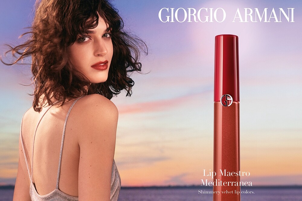 亞曼尼奢華絲絨訂製唇萃地中海燦光系列形象圖。