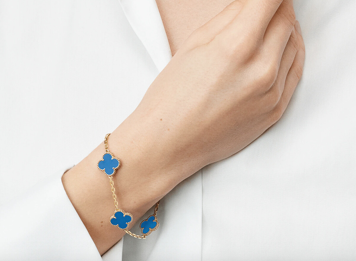 VCA (Van Cleef & Arpels) 梵克雅寶