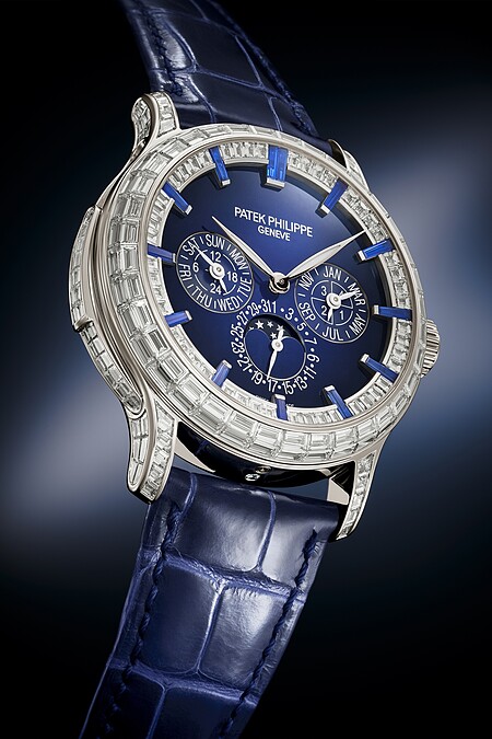 PP百達翡麗2022年新錶:頂級複雜功能系列Ref.5374-300P-001三萬萬年曆自動腕錶