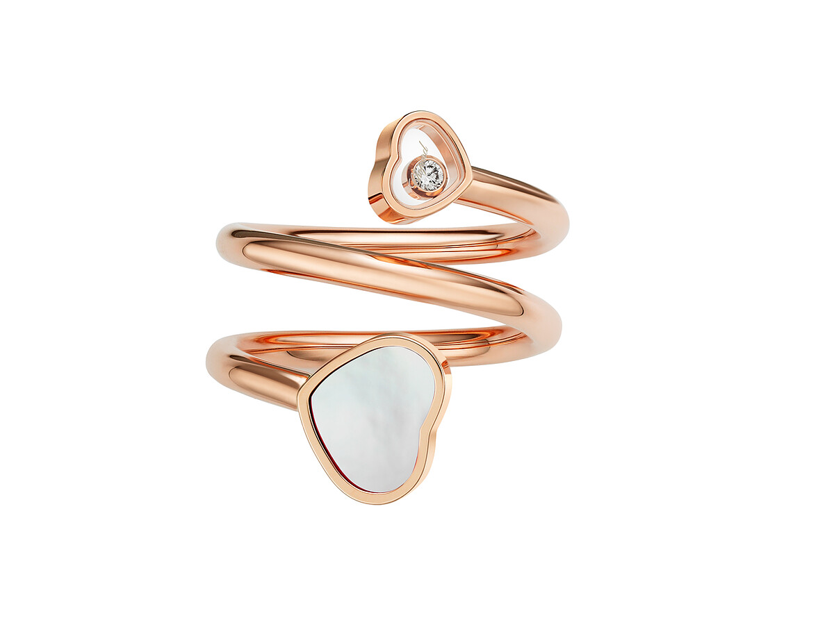 Happy Diamonds - Happy Hearts Twist 18K玫瑰金戒指,搭配心型珍珠母貝與1顆滑動鑽石。
