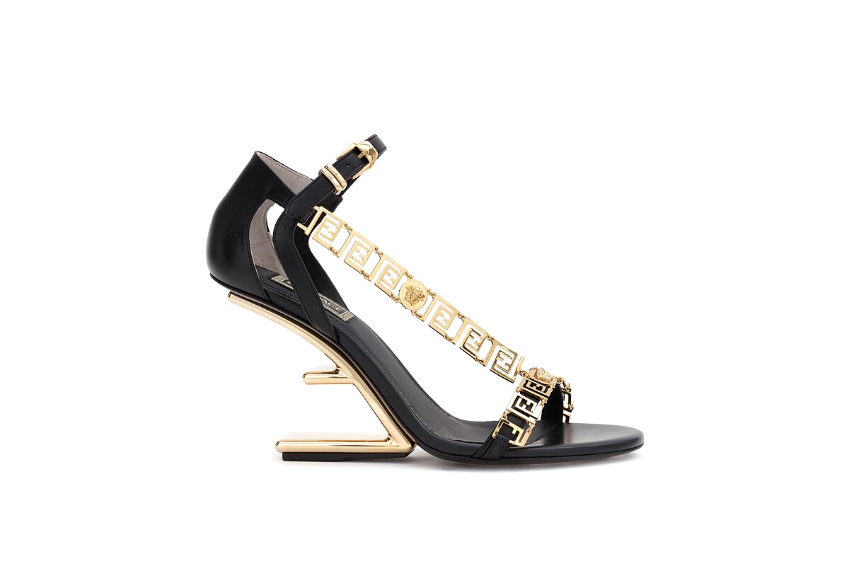 FENDACE Fendi First高跟鞋，NT$77,000