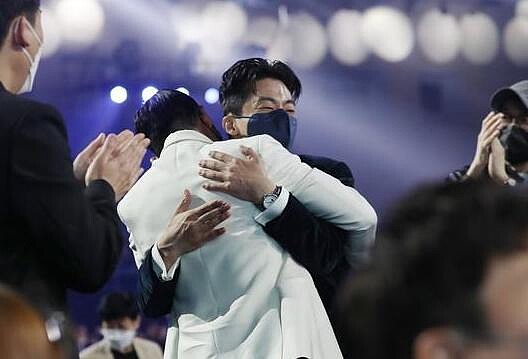 《D.P》具教煥獲新人獎、非常開心