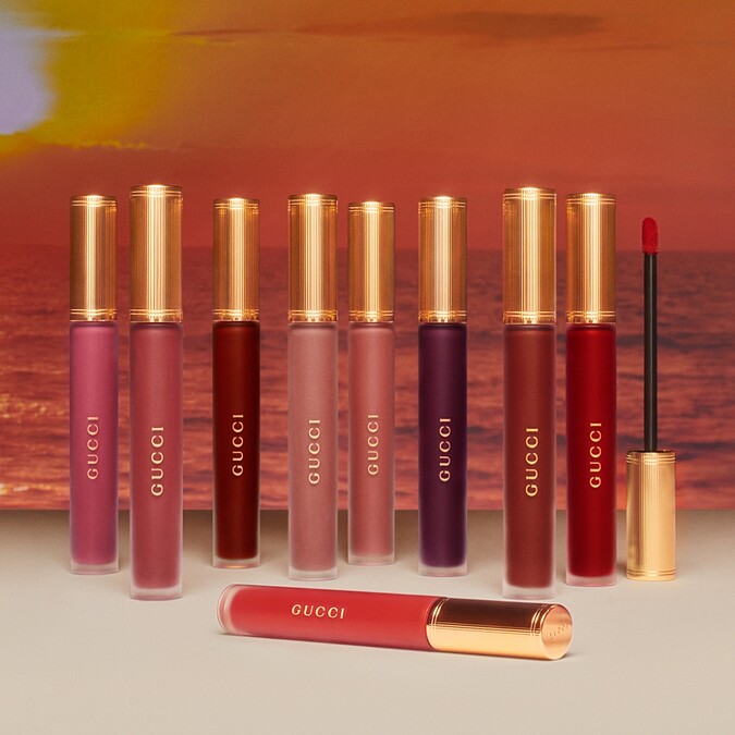 GUCCI古馳傾色雲霧唇釉形象照。