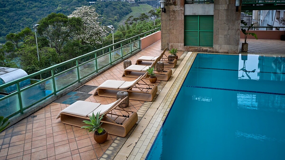 峇里島風情半露天戶外泳池