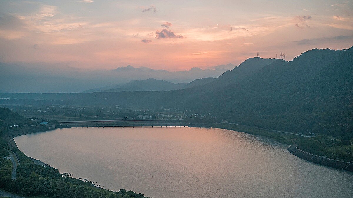 石門水庫大壩景色