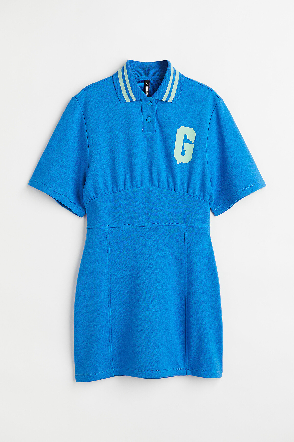 圖案運動洋裝，NT799。