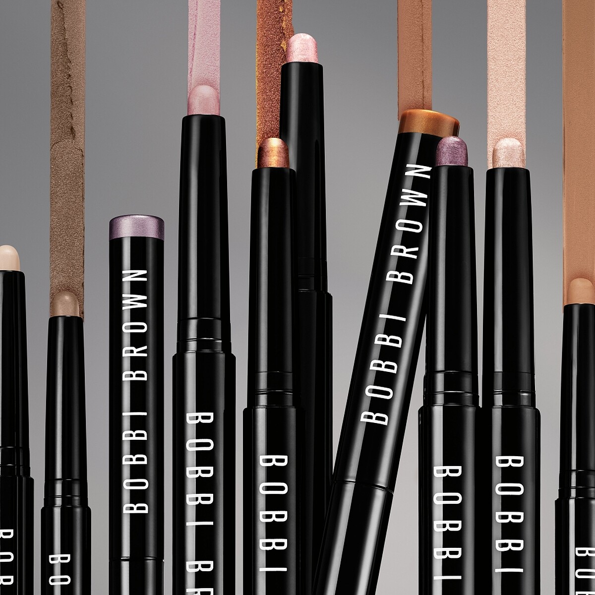 Bobbi Brown流雲持久防水炫彩眼影筆全新幻閃10色。