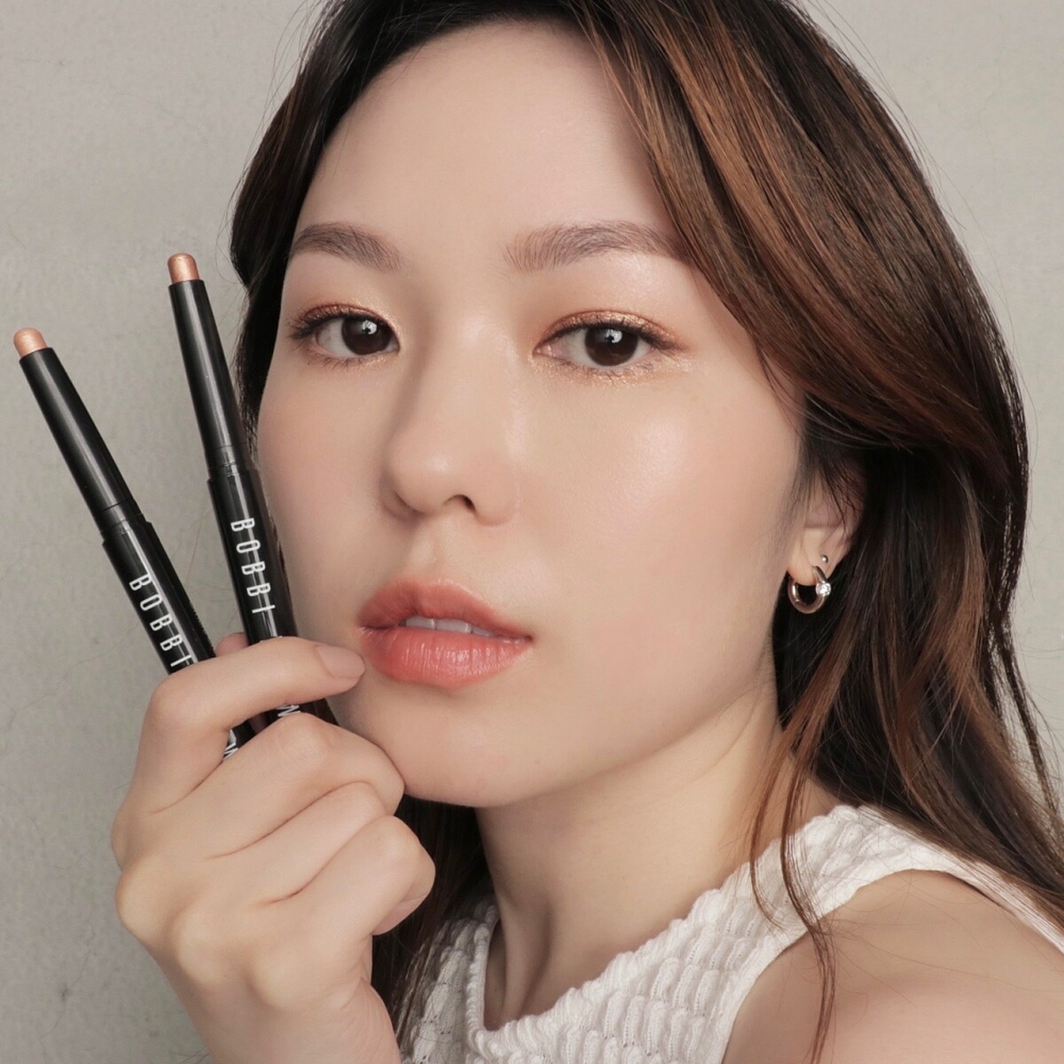 Bobbi Brown流雲持久防水炫彩眼影筆眼妝示範，#PeachMimosa、#GoldenAmber。