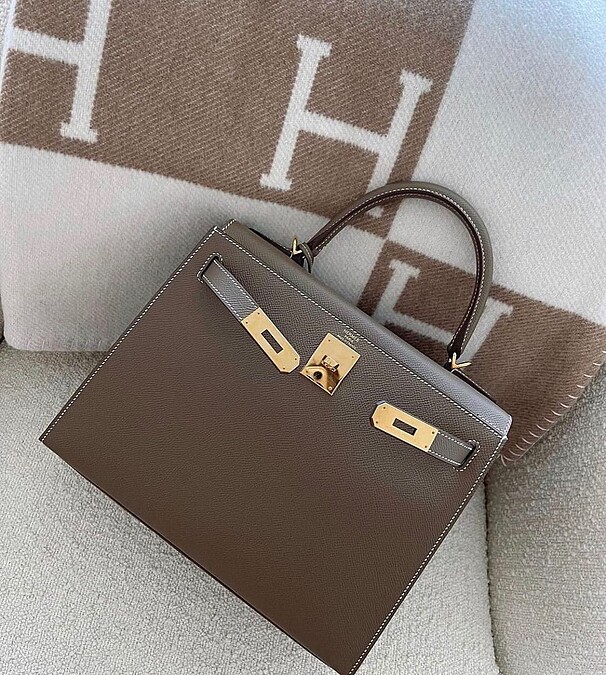 Kelly系列，約NT 341,300-NT 358,400