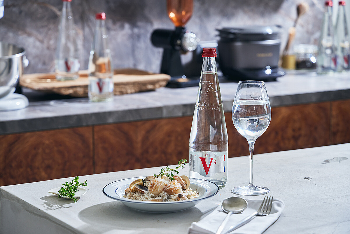 Vittel法維多天然礦泉水。