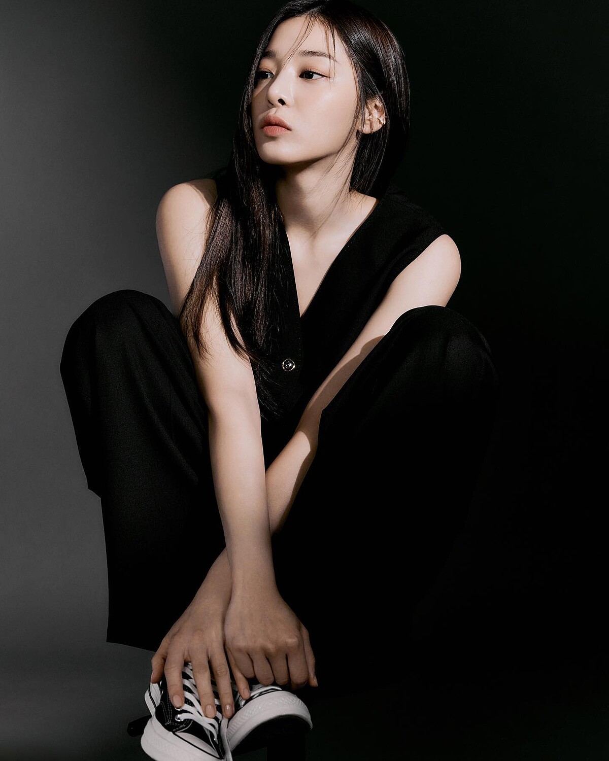 薛仁雅散發知性美