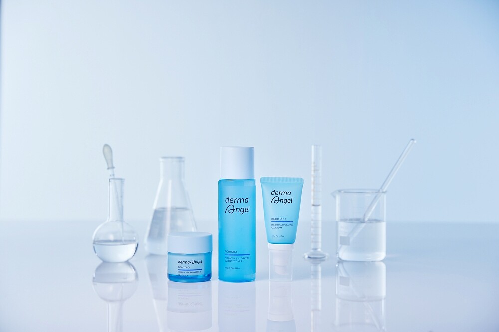DermaAngel護妍天使益萃保濕系列情境圖。