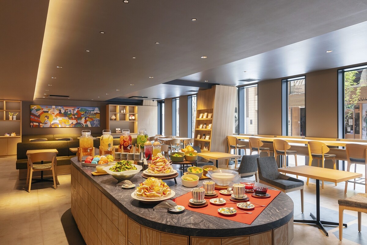 「OMO5金澤片町」附設有 OMO Caf&eacute;。