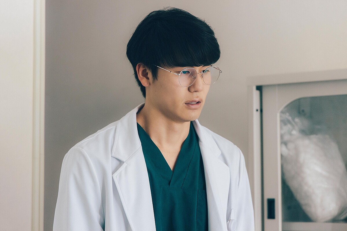 ▲▼風田做乳房觸診,跟海裕芬有爆笑對手戲。(圖/公視提供)