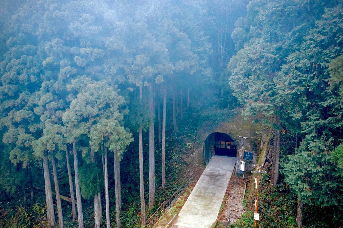 JR鐵道在廣島縣三段峽挖掘的「戶河內隧道」。