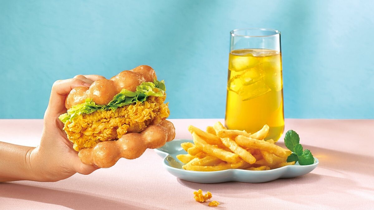 21世紀x Mister Donut第二彈「蜜糖炸雞波堤堡」來了！限時16天快閃