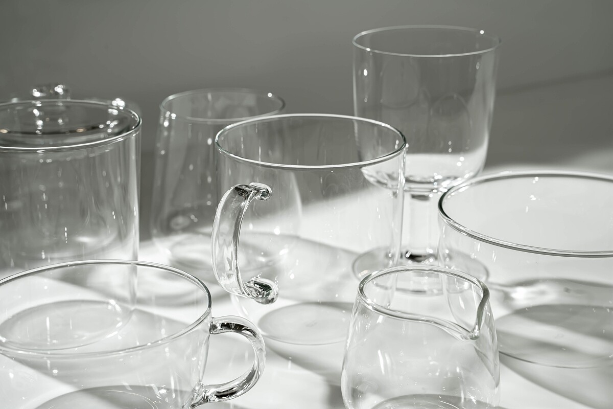 灣玻璃公司創立自有品牌「TG」。