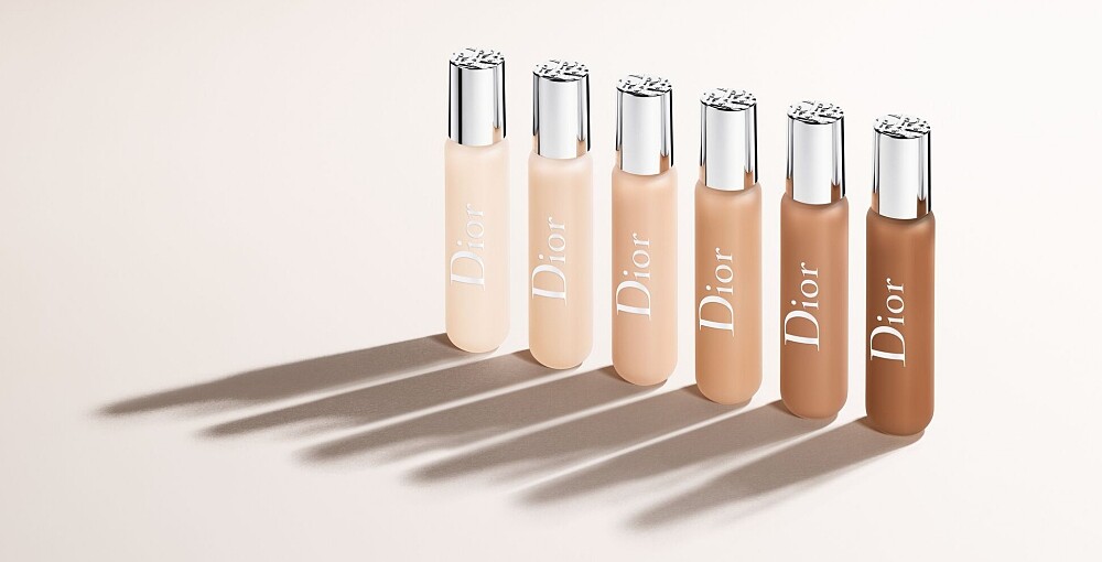 DIOR迪奧專業後台雙用遮瑕乳情境圖。