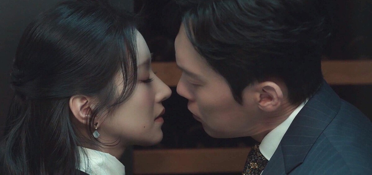 《夏娃的醜聞》禁慾允謙將被征服