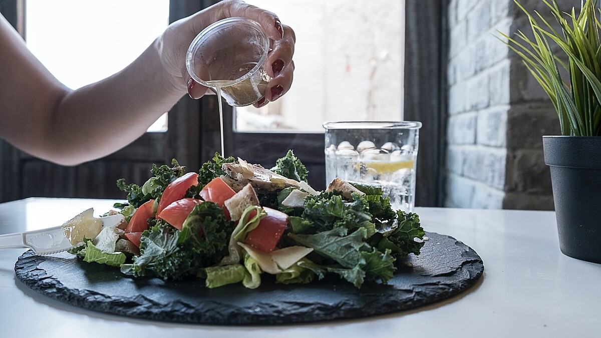 飲食選擇決定肌膚狀態！皮膚科醫師：吃「這些」對美肌大有幫助