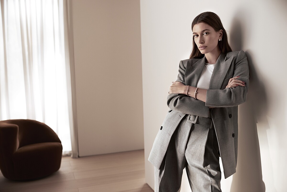 海莉鮑德溫Hailey Bieber任Tiffany & Co.品牌全球代言人、Tiffany T系列全新代言人