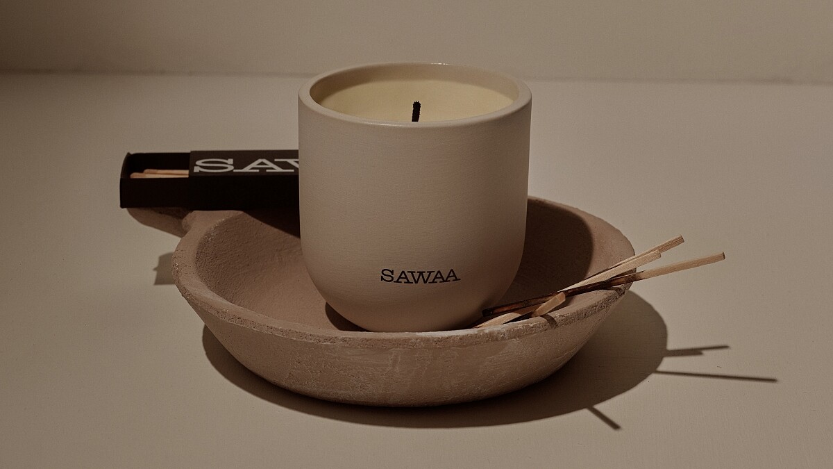 SAWAA慕橙香氛蠟燭，NT2,980。