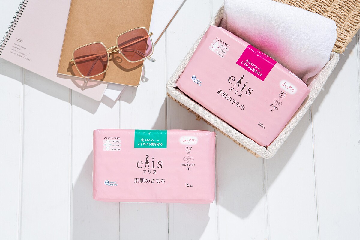 日本大王elis愛麗思純淨裸肌極緞棉輕柔款23cm（上）、極緞棉輕柔款27cm（下）