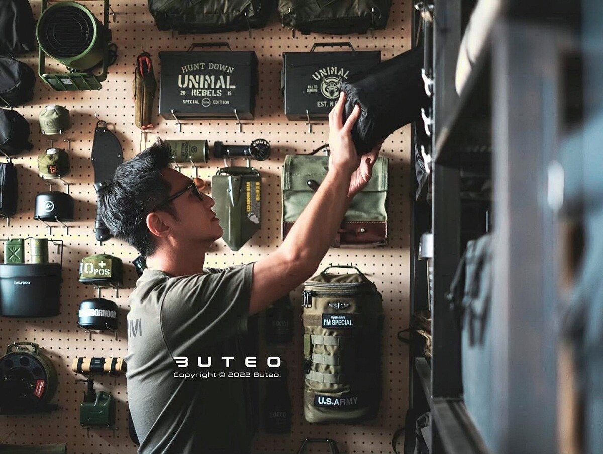 「BUTEO」品牌將衍生三大系列作品，包括On the Tarp - 露營戶外、On the Ridge - 登山野外及On the Roof - 室內傢俬，要讓設計與創意無所不在。